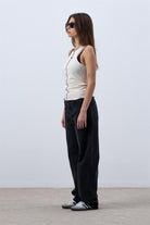 Fifty Pieces-Kum Core Kontrast Dikişli Halter Yaka Atlet-Top-5-roqelvaxirum.shop