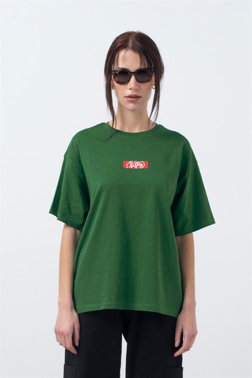 Fifty Pieces-Yeşil Oversize Sırt Baskılı T-Shirt-T-Shirts-1-roqelvaxirum.shop