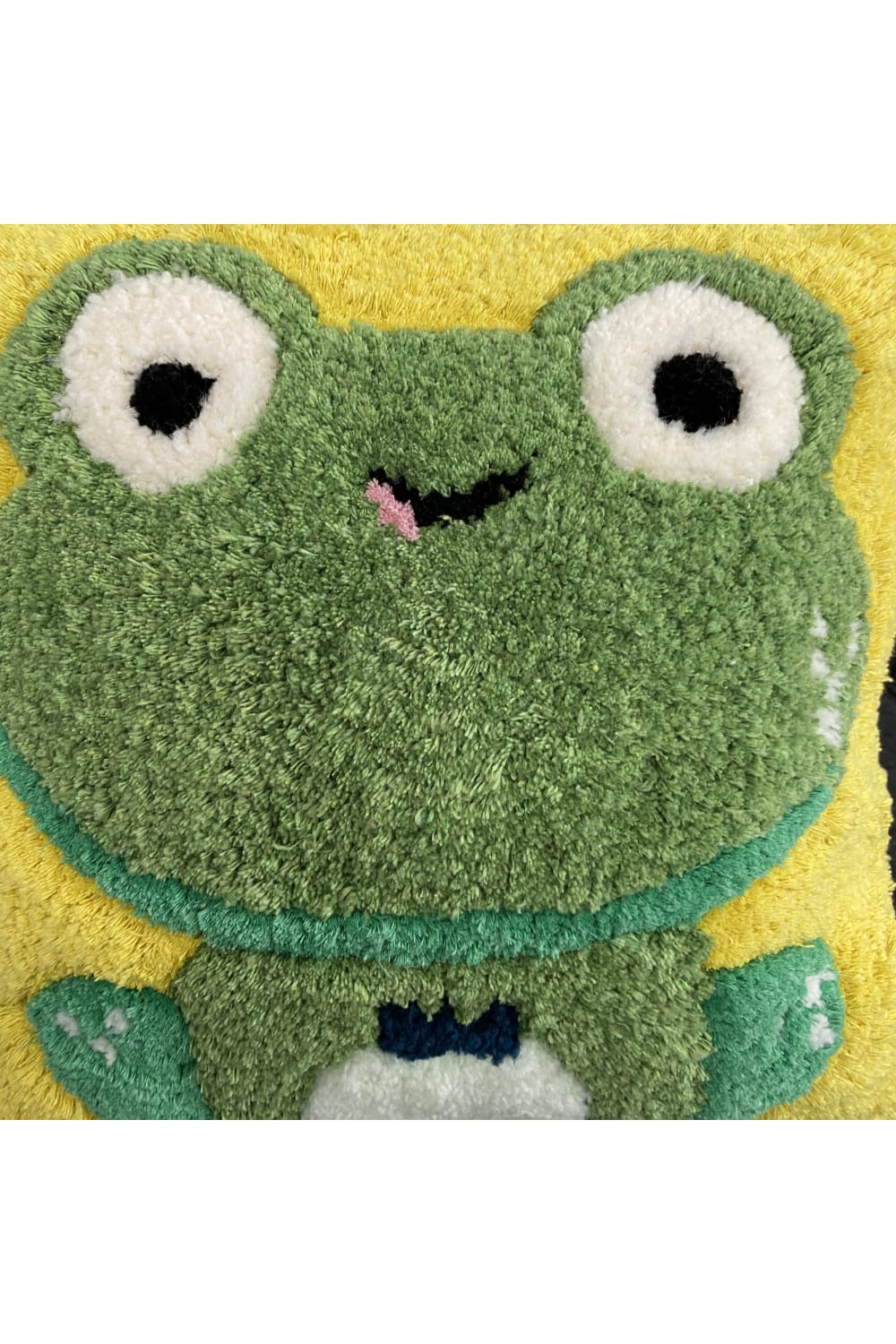 Fille á Fille Design Studio-Frog Pillow-Kırlent-3-roqelvaxirum.shop