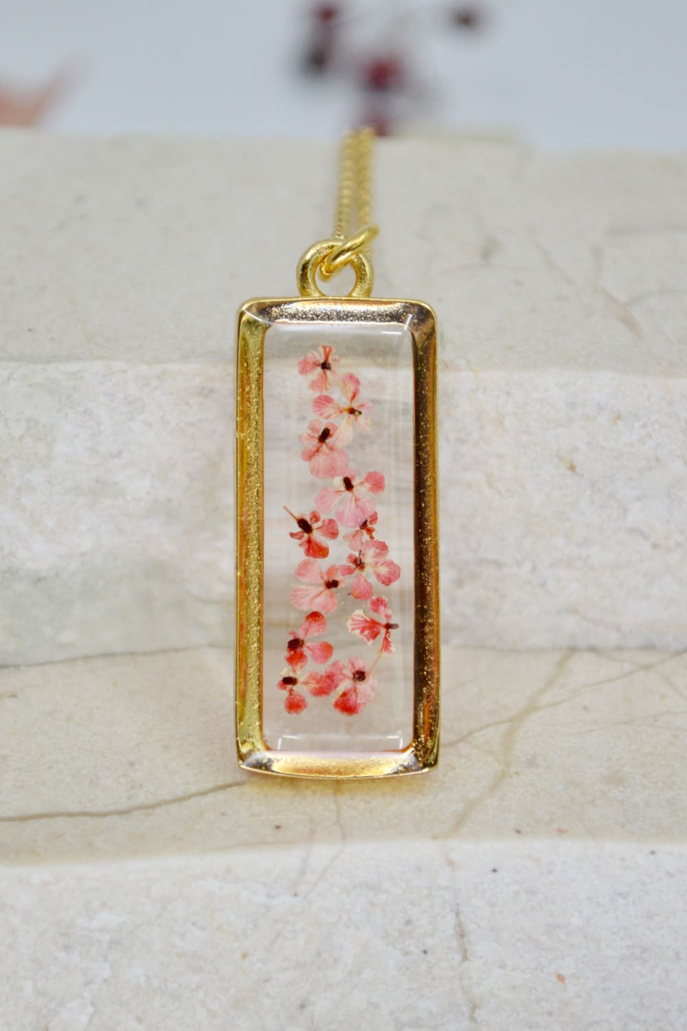 Fiorel Design-Depth Of Pink Rectangle Kolye-Kolye-1-roqelvaxirum.shop