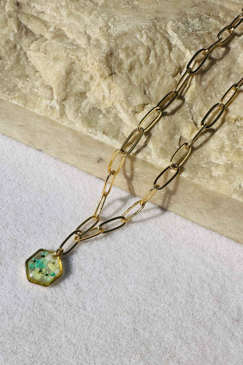 Fiorel Design-Golden Garden Lil Hexagon - Blue-Kolye-1-roqelvaxirum.shop
