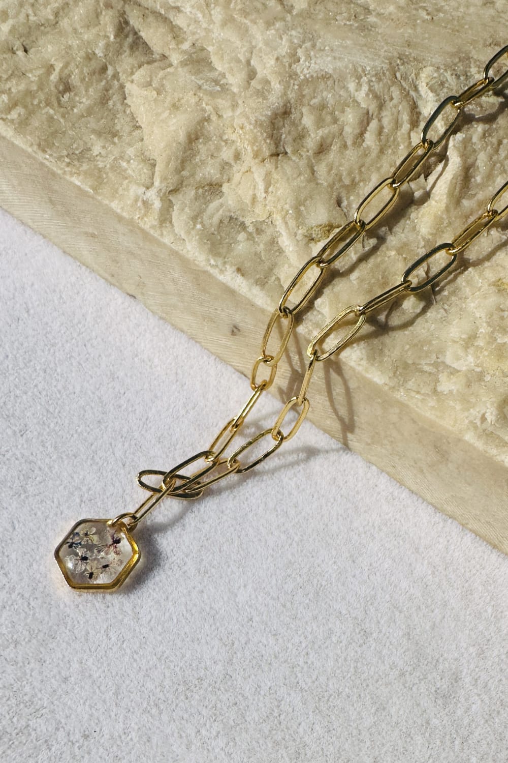 Fiorel Design-Golden Garden Lil Hexagon - Lilac-Kolye-1-roqelvaxirum.shop