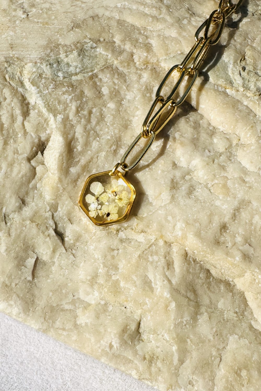 Fiorel Design-Golden Garden Lil Hexagon - White-Kolye-3-roqelvaxirum.shop