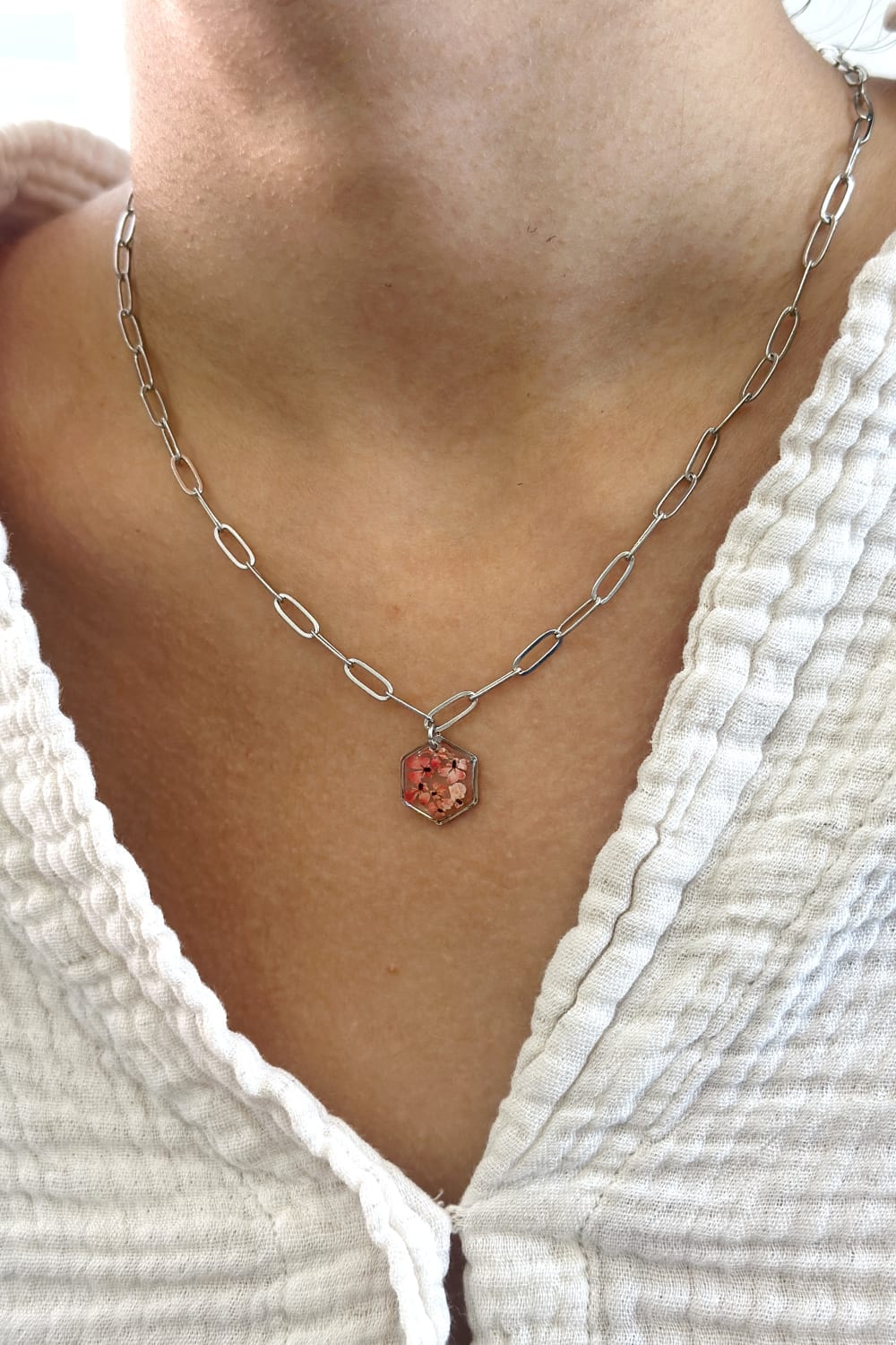 Fiorel Design-Golden Garden Rhodium - Pink-Kolye-2-roqelvaxirum.shop