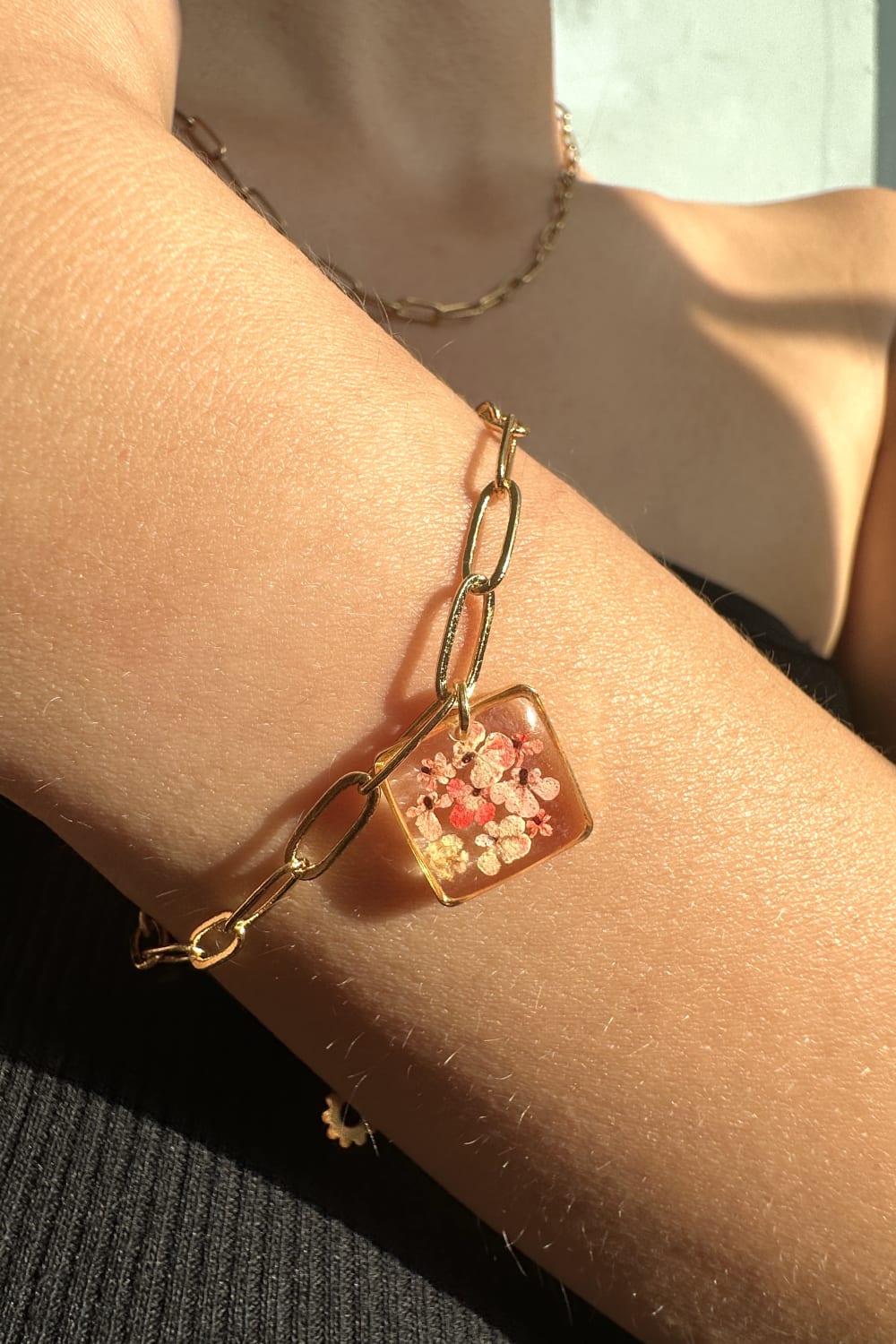 Fiorel Design-Golden Garden Square - Pink Bileklik-Bileklik-2-roqelvaxirum.shop
