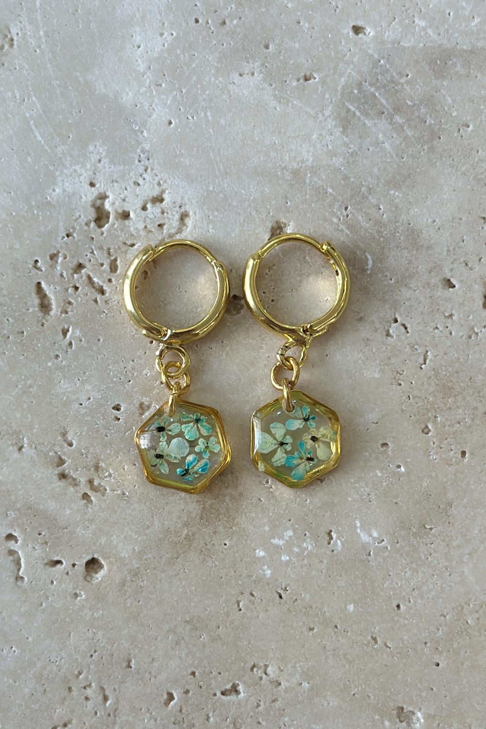 Fiorel Design-Teeny Weeny Drop Hexagon - Blue-Küpe-1-roqelvaxirum.shop