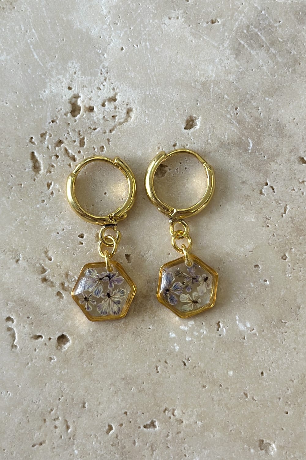 Fiorel Design-Teeny Weeny Drop Hexagon - Lilac-Küpe-1-roqelvaxirum.shop