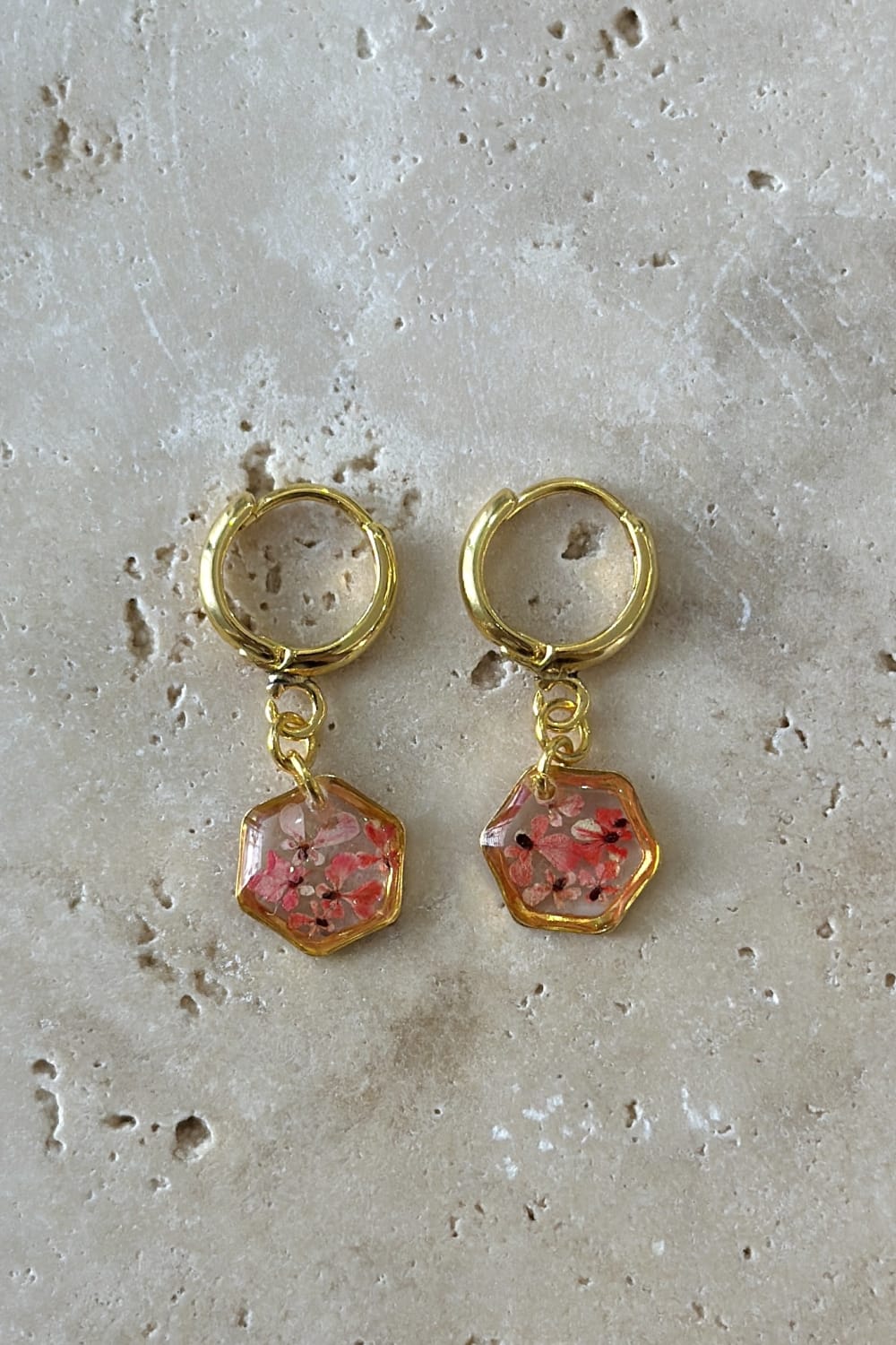 Fiorel Design-Teeny Weeny Drop Hexagon - Pink-Küpe-1-roqelvaxirum.shop