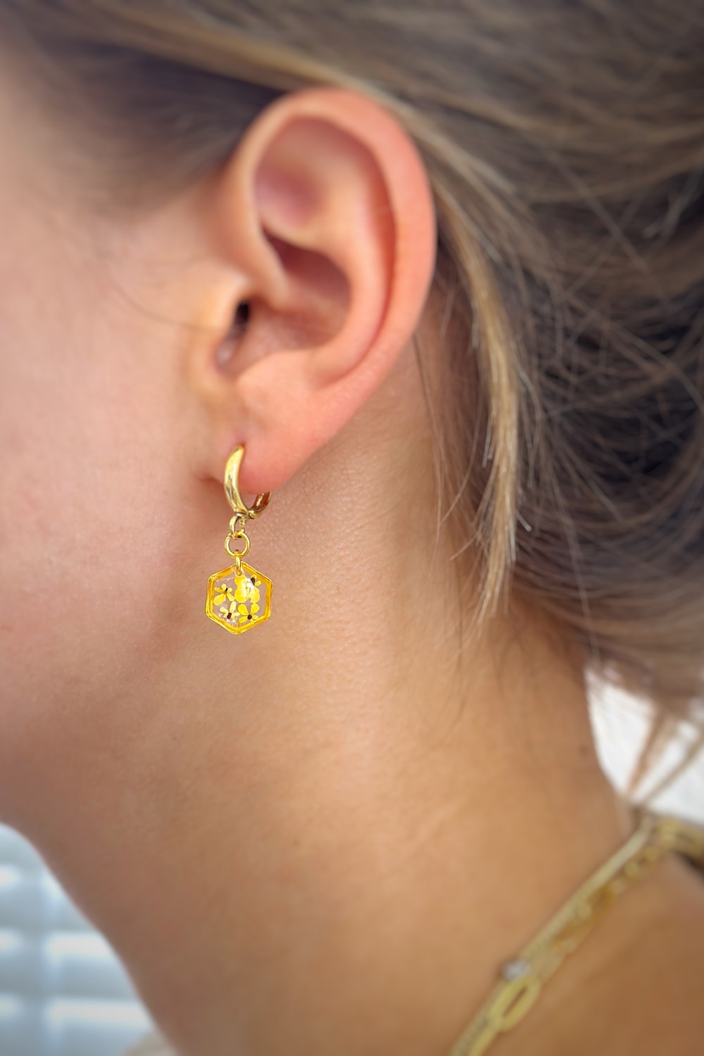 Fiorel Design-Teeny Weeny Drop Hexagon - Yellow-Kolye-2-roqelvaxirum.shop
