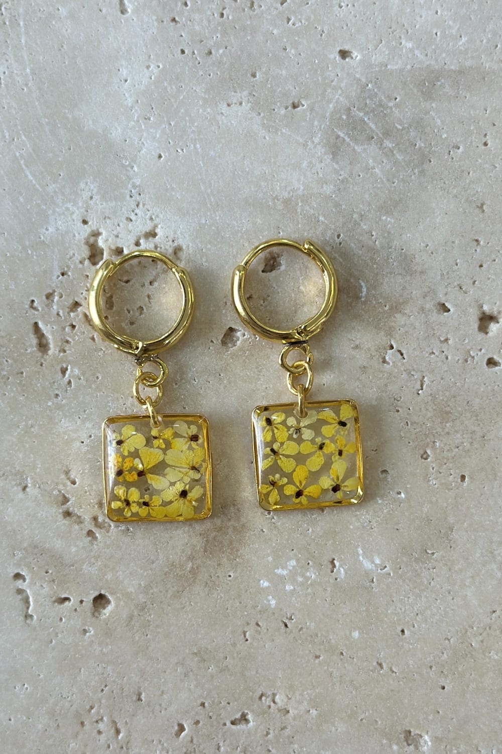 Fiorel Design-Teeny Weeny Drop Square - Yellow-Küpe-1-roqelvaxirum.shop