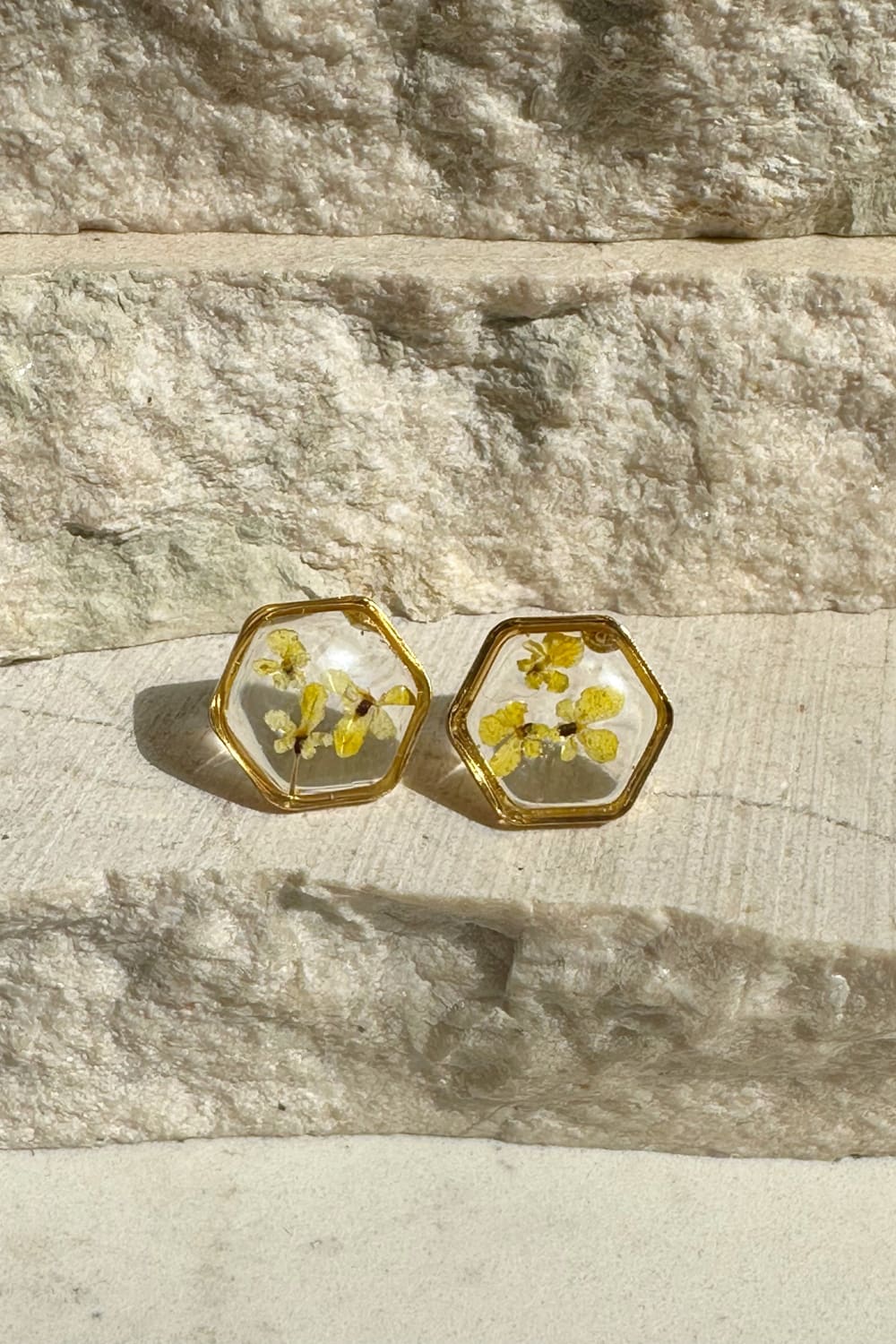 Fiorel Design-Teeny Weeny Hexagon - Yellow Küpe-Küpe-1-roqelvaxirum.shop