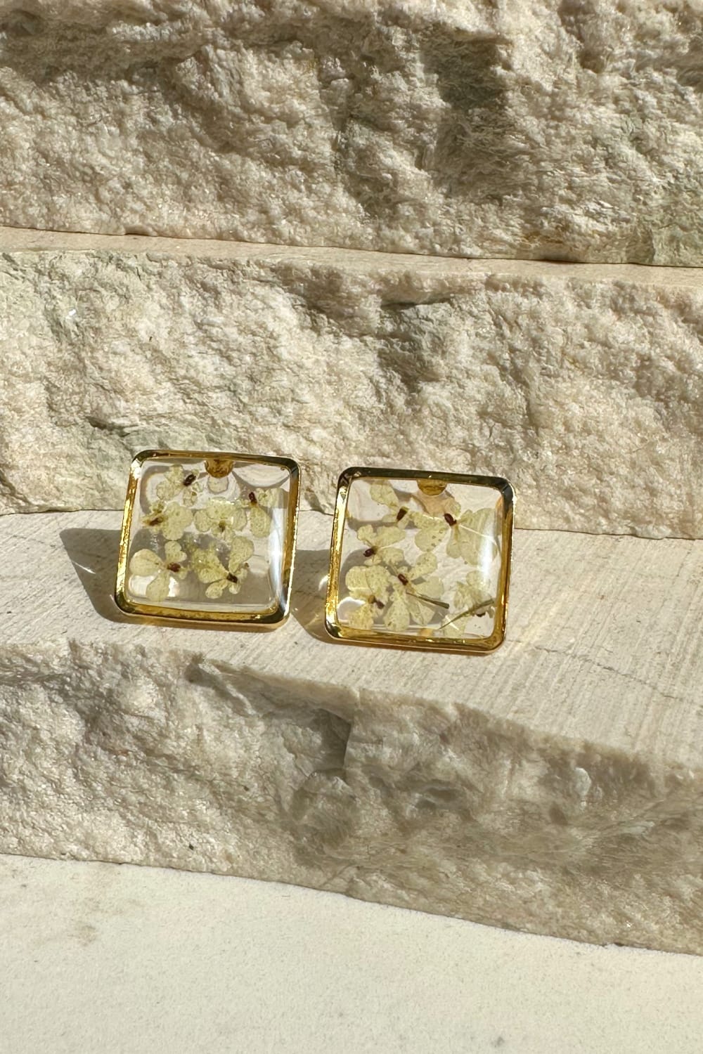 Fiorel Design-Teeny Weeny Square - White Küpe-Küpe-1-roqelvaxirum.shop