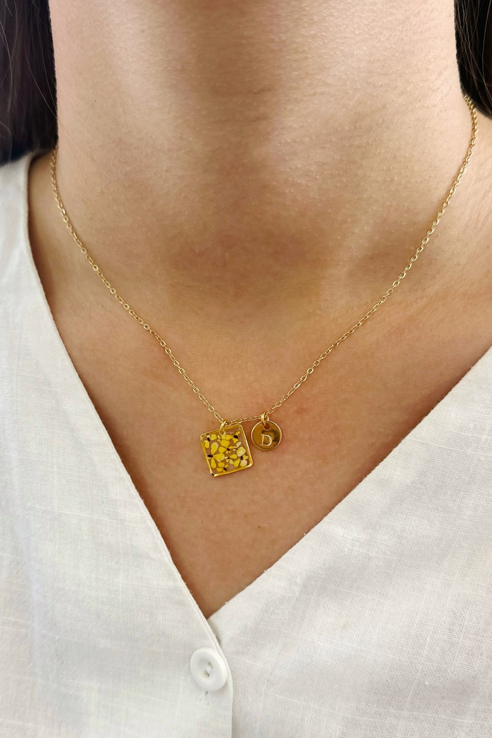 Fiorel Design-Teeny Weeny Square - Yellow-Kolye-1-roqelvaxirum.shop