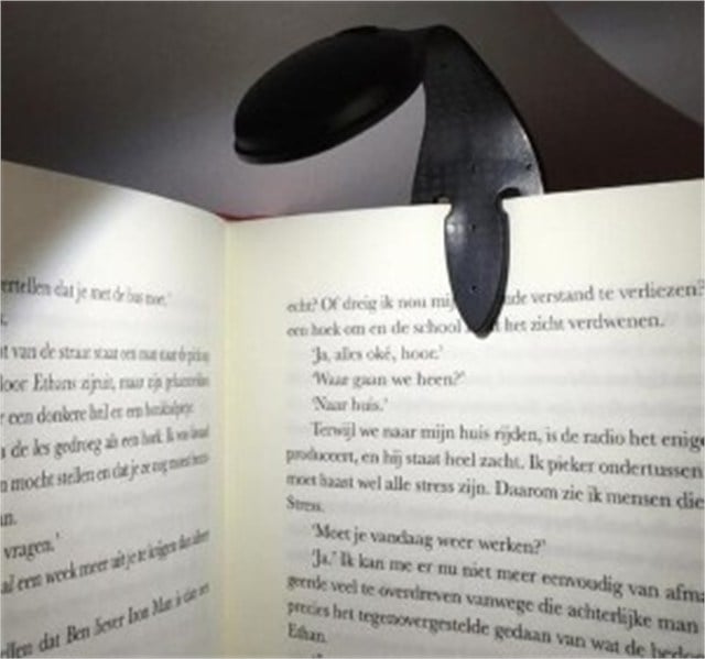 Flexilight-Black - Esnek Okuma Lambası Siyah-Kitap Okuma Lambası-2-roqelvaxirum.shop