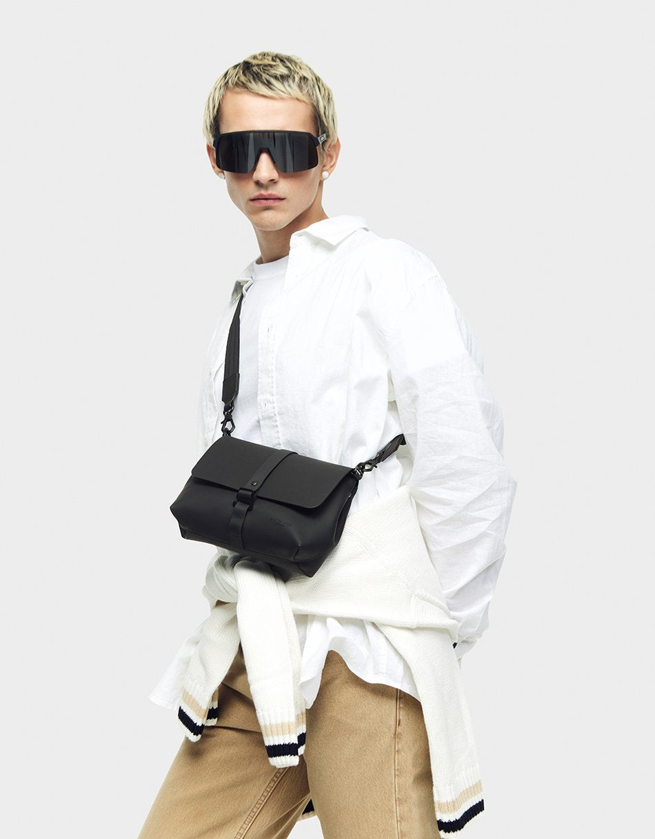 Gaston Luga-Gaston Luga Spläsh Crossbody Bag Black-El Çantası-6-roqelvaxirum.shop
