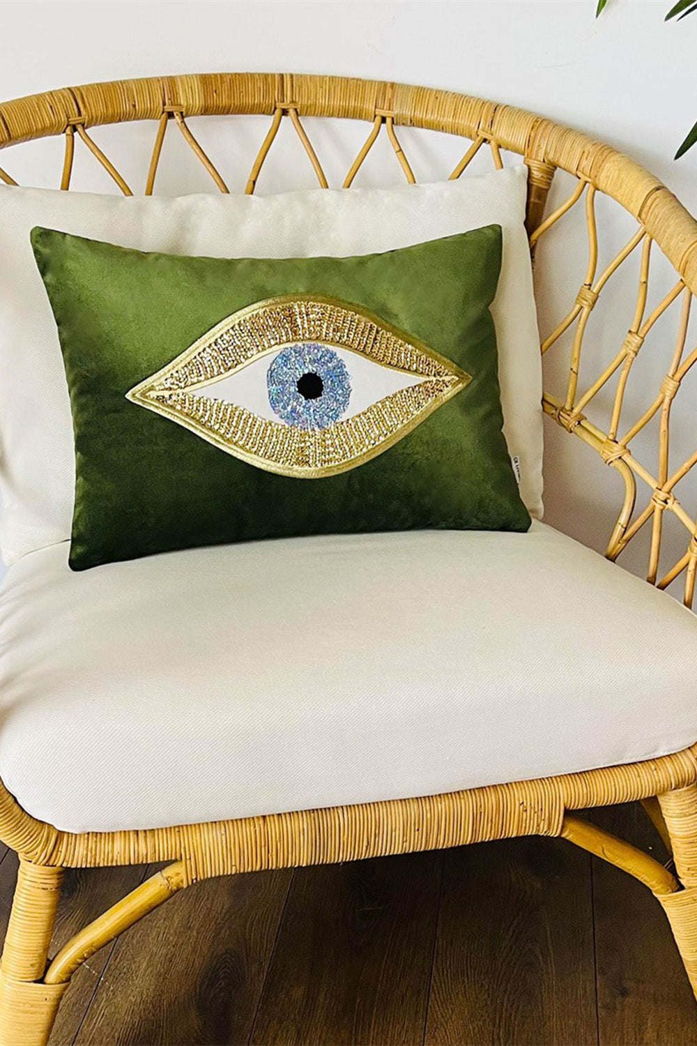 Ge Living-Dekoratif Pullu Göz Desenli Yeşil Kadife Kırlent Kılıfı-Kırlent Kılıfı-2-roqelvaxirum.shop