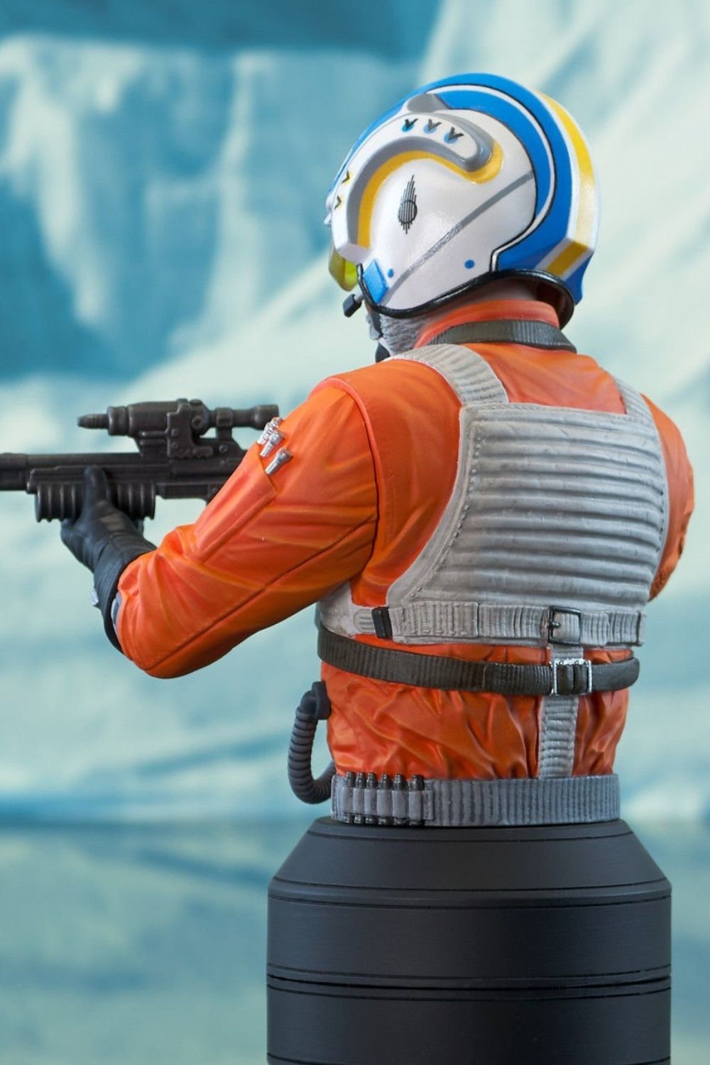 Gentle Giant Ltd.-Star Wars: The Mandalorian - Carson Teva 1/6 Scale Limited Edition Mini-Büst (SDCC 2023 Exclusive)-Büst-3-roqelvaxirum.shop