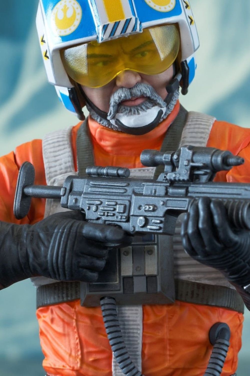 Gentle Giant Ltd.-Star Wars: The Mandalorian - Carson Teva 1/6 Scale Limited Edition Mini-Büst (SDCC 2023 Exclusive)-Büst-5-roqelvaxirum.shop