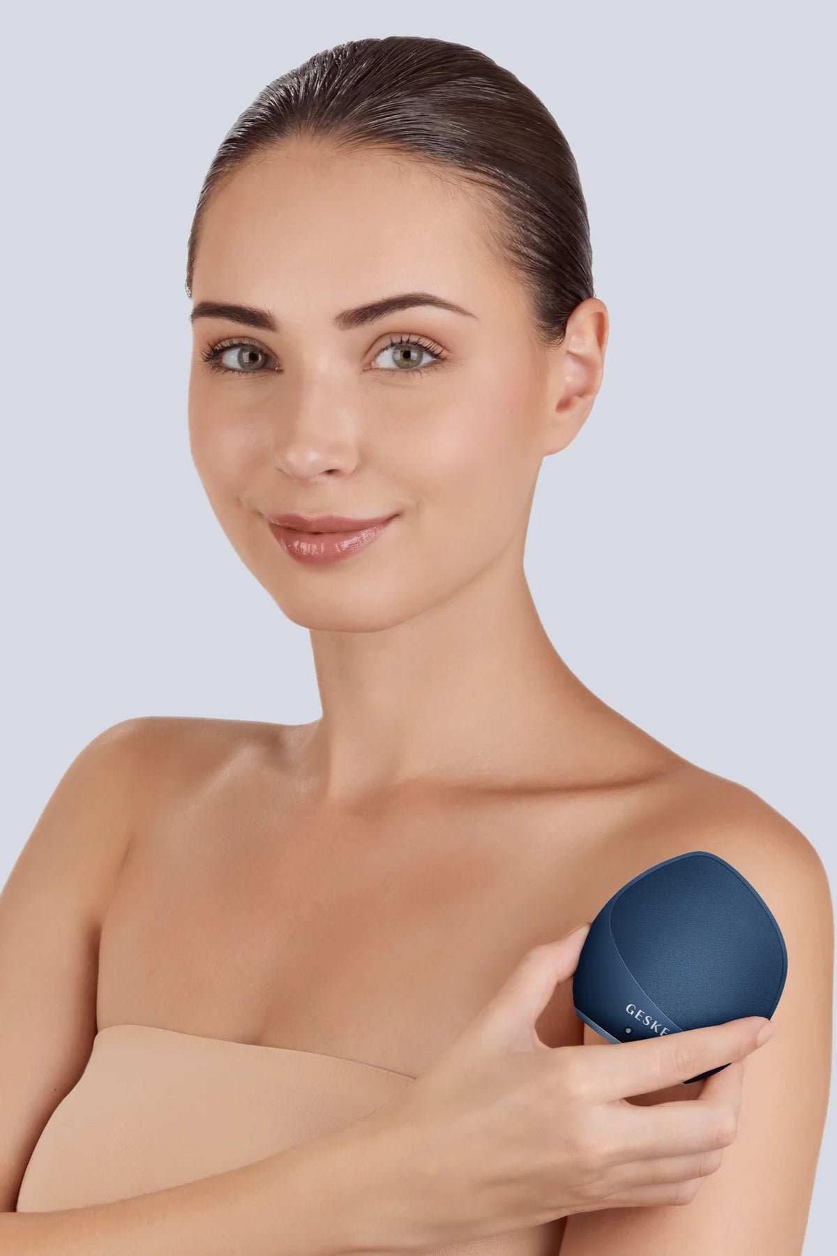 Geske-Titreşimli Vücut Fırçası Ve Yoğun Eksfoliyatör | Sonic Body Brush & Intensive Exfoliator-Cilt Bakım Aletleri-4-roqelvaxirum.shop