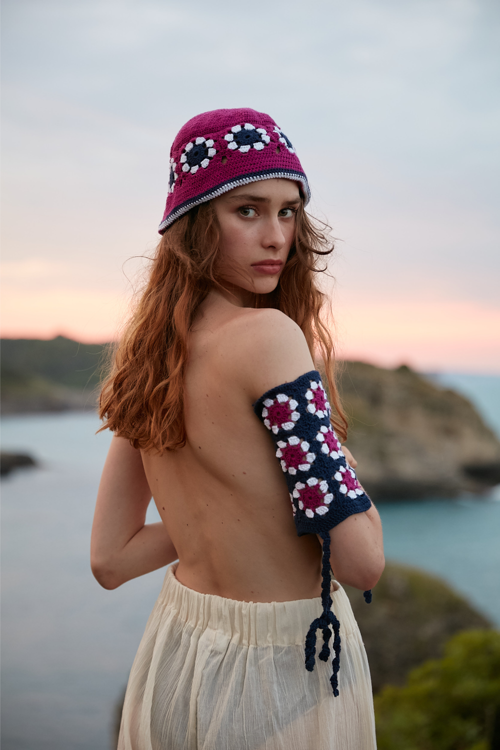 Handarte Los Angeles-Lacivert El örgüsü "Motifli" Crop-Crop Top-3-roqelvaxirum.shop