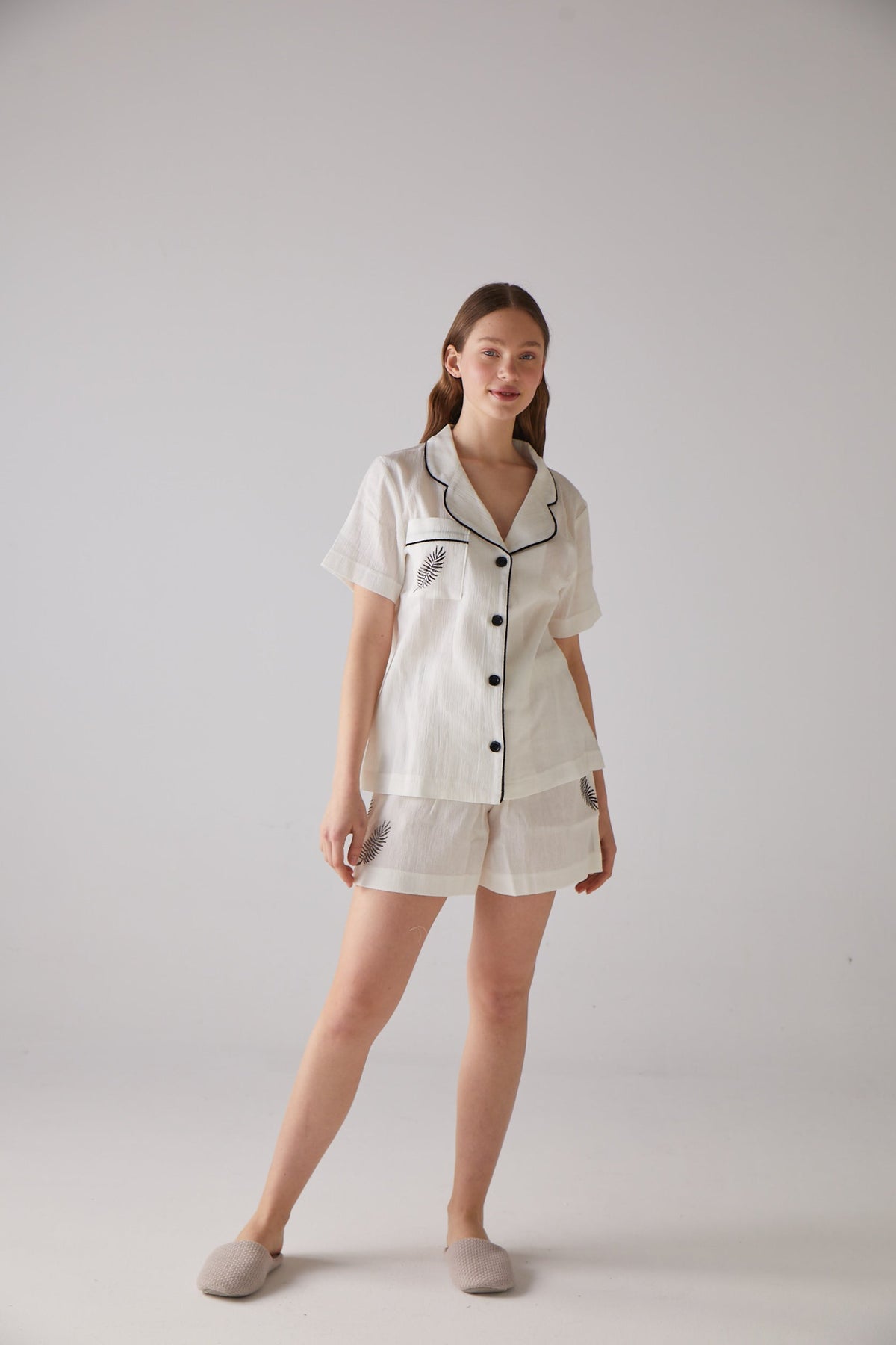 Handarte Los Angeles-Yaprak Desen Kısa Pijama Takımı-Pijama Takımı-3-roqelvaxirum.shop