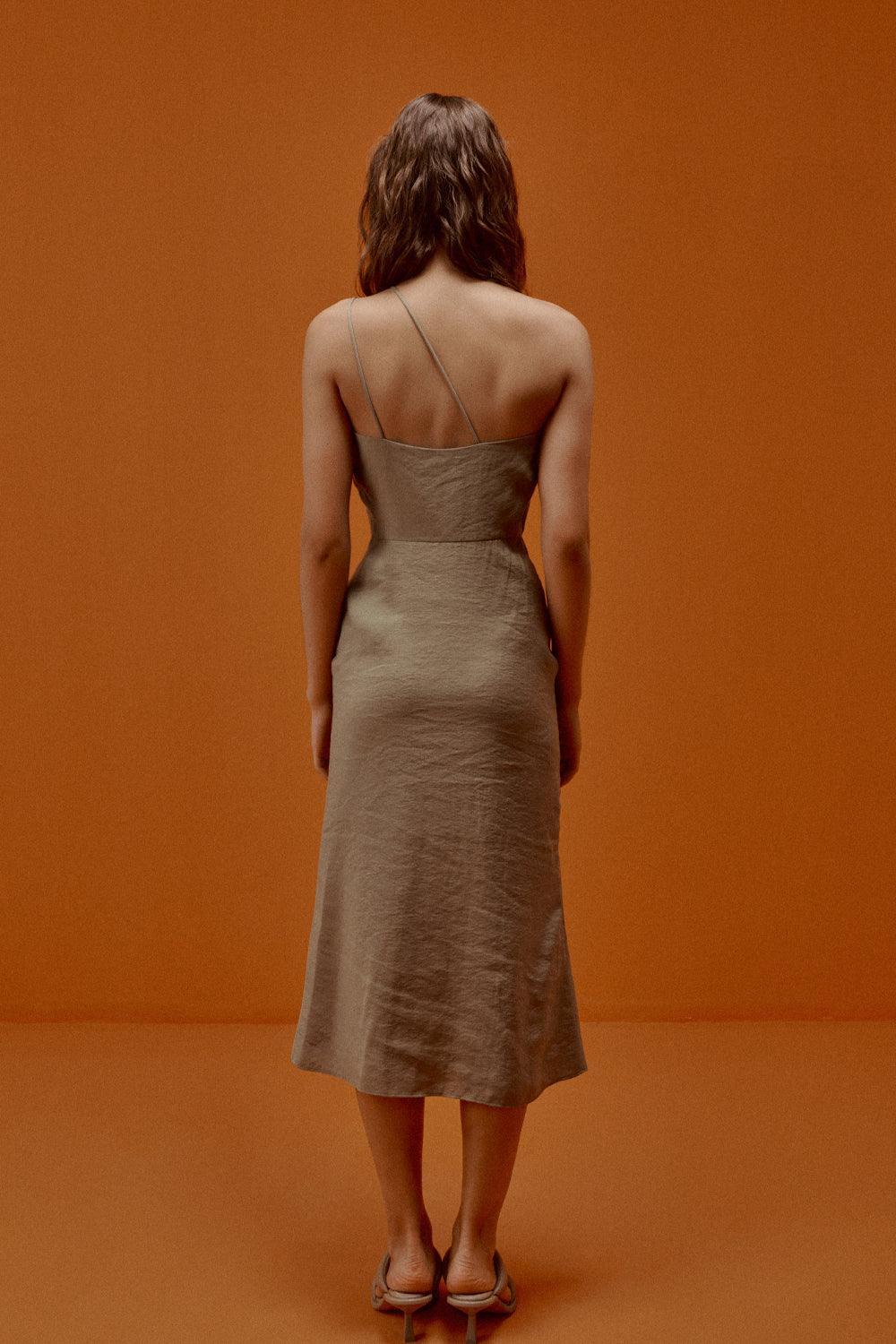 Hip + Happen-Alexis-Elbise-2-roqelvaxirum.shop