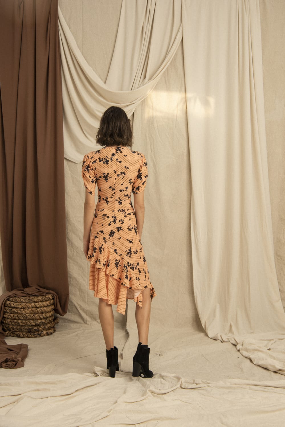 Hip + Happen-Fiona Somon-Elbise-4-roqelvaxirum.shop