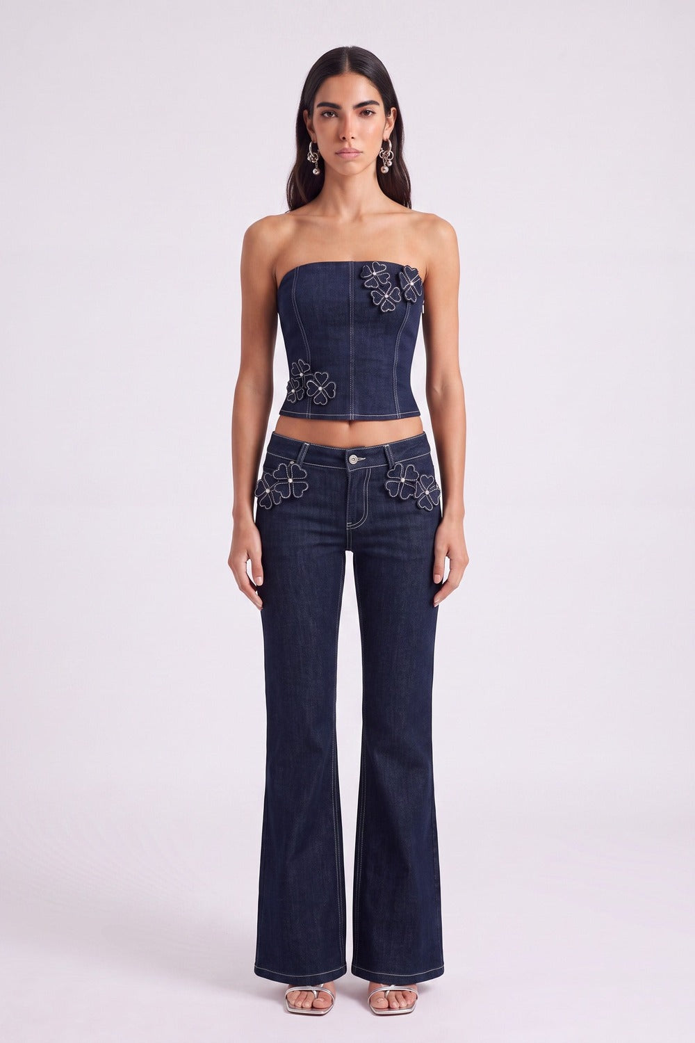 Çiçek Detaylı Düşük Bel Flare Clover Jean Pantolon Lacivert