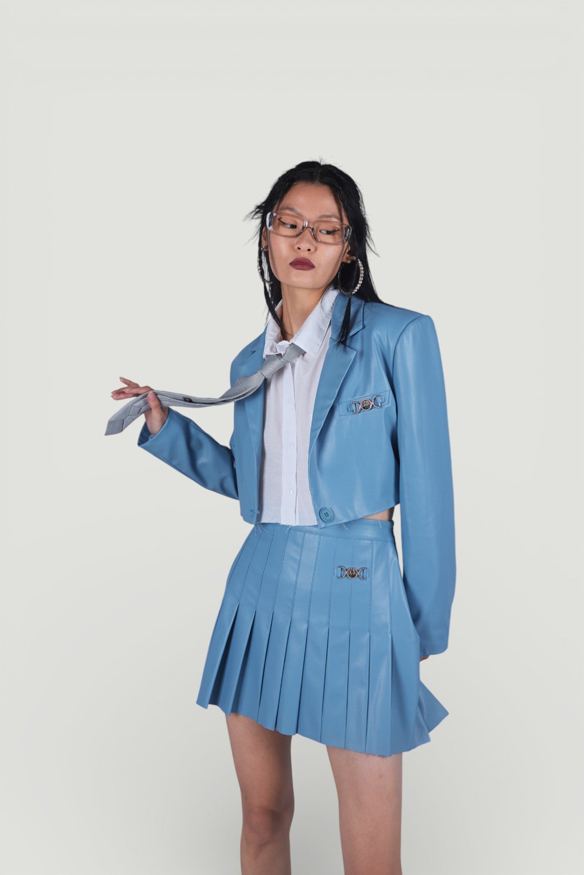 Holly Lolly-Fermuar Kapamalı Pileli Mini College Deri Etek Mavi-Etek-2-roqelvaxirum.shop