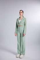 Vatkalı Atlas Kumaş Crop Model Panky Ceket Yeşil