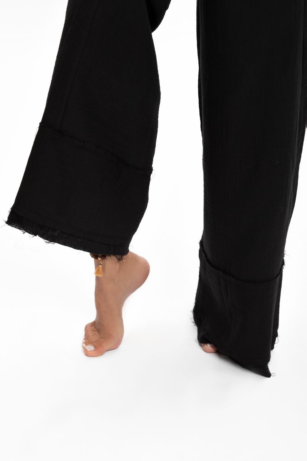 Husufi-Siyah Bol Paça Pantolon-Pantolon-2-roqelvaxirum.shop