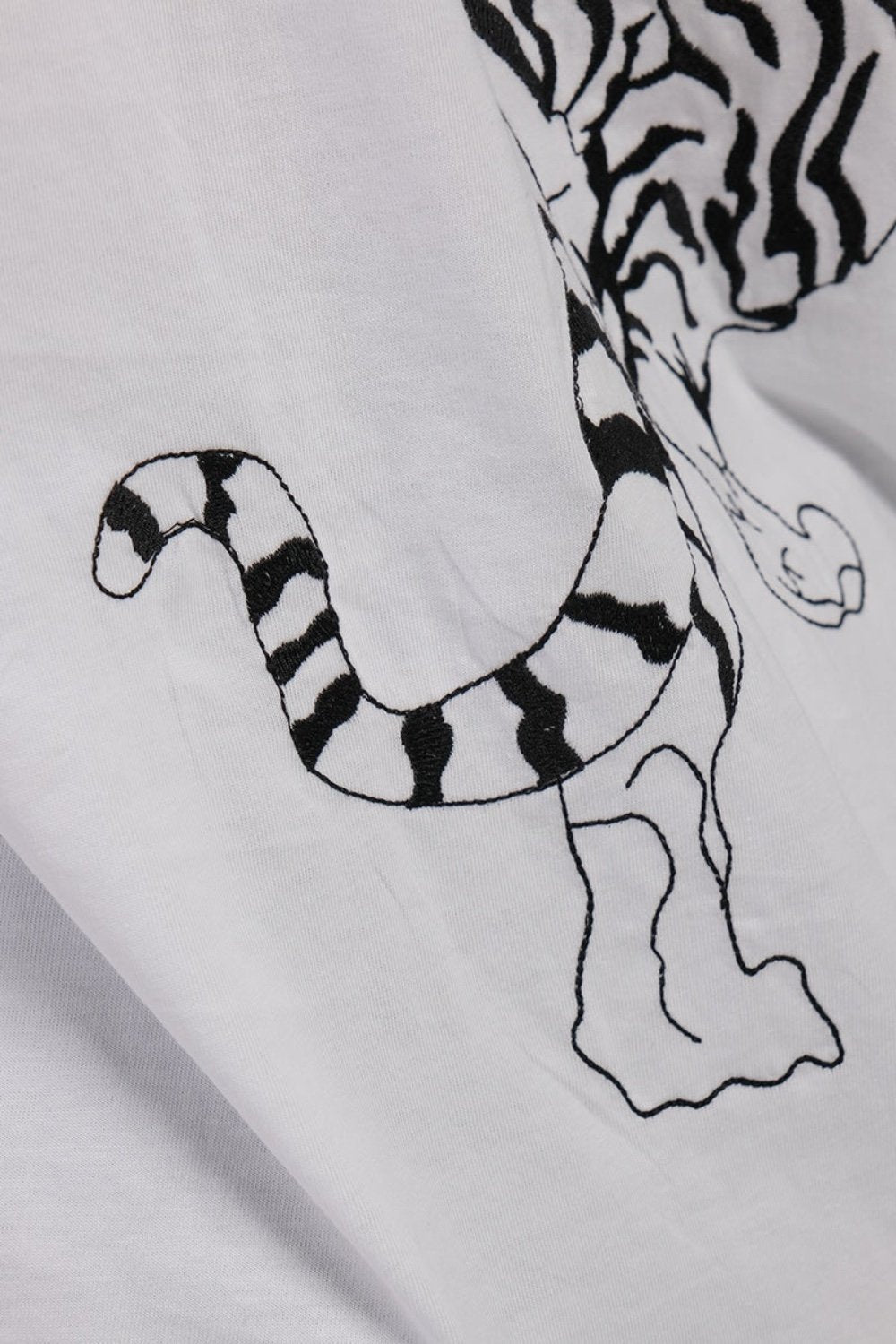 IMperfectionists-Tiger Beyaz Tshirt-T-Shirts-4-roqelvaxirum.shop