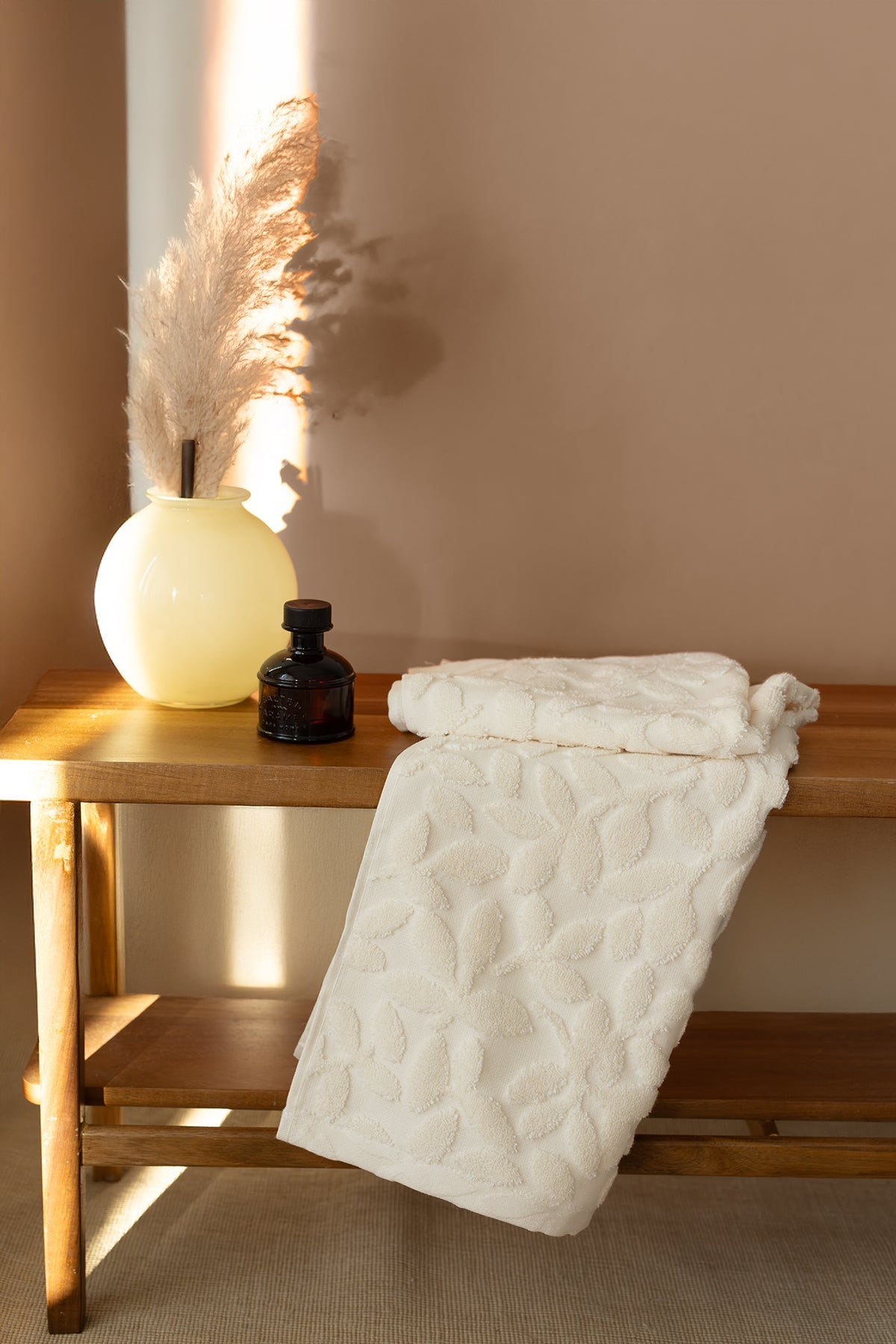 İRYA-Allesi %100 Pamuk Büyük Banyo Havlusu 90X150 Cm Ekru-Havlu & Havlu Setleri-2-roqelvaxirum.shop