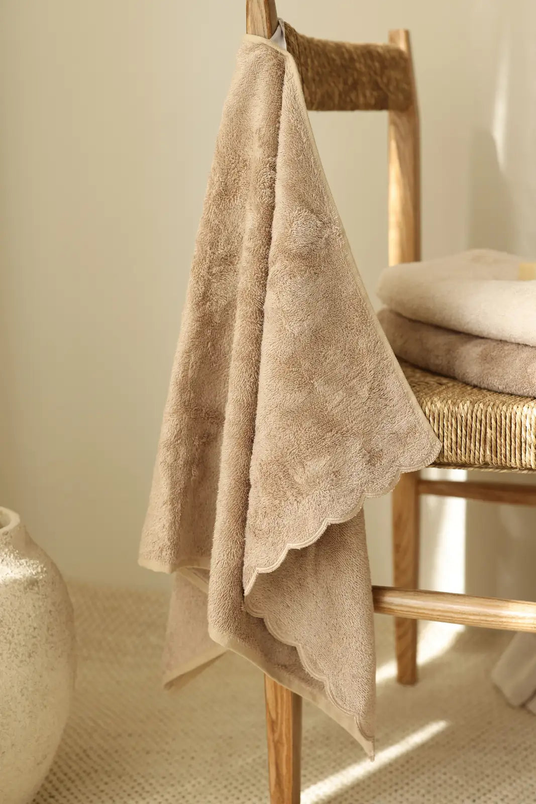 İRYA-Lindy Bambu El Havlusu 50X90 Cm Bej-Havlu & Havlu Setleri-1-roqelvaxirum.shop