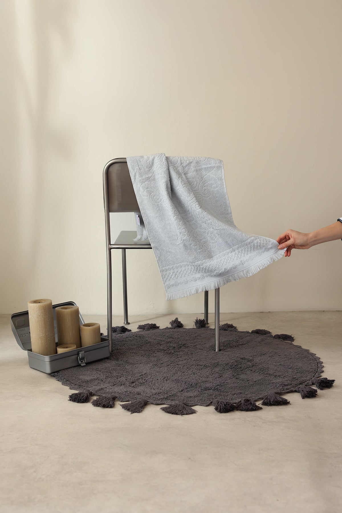 İRYA-Lowell Yuvarlak Banyo Paspası %100 Pamuk 100X100 Antrasit-Paspas-4-roqelvaxirum.shop