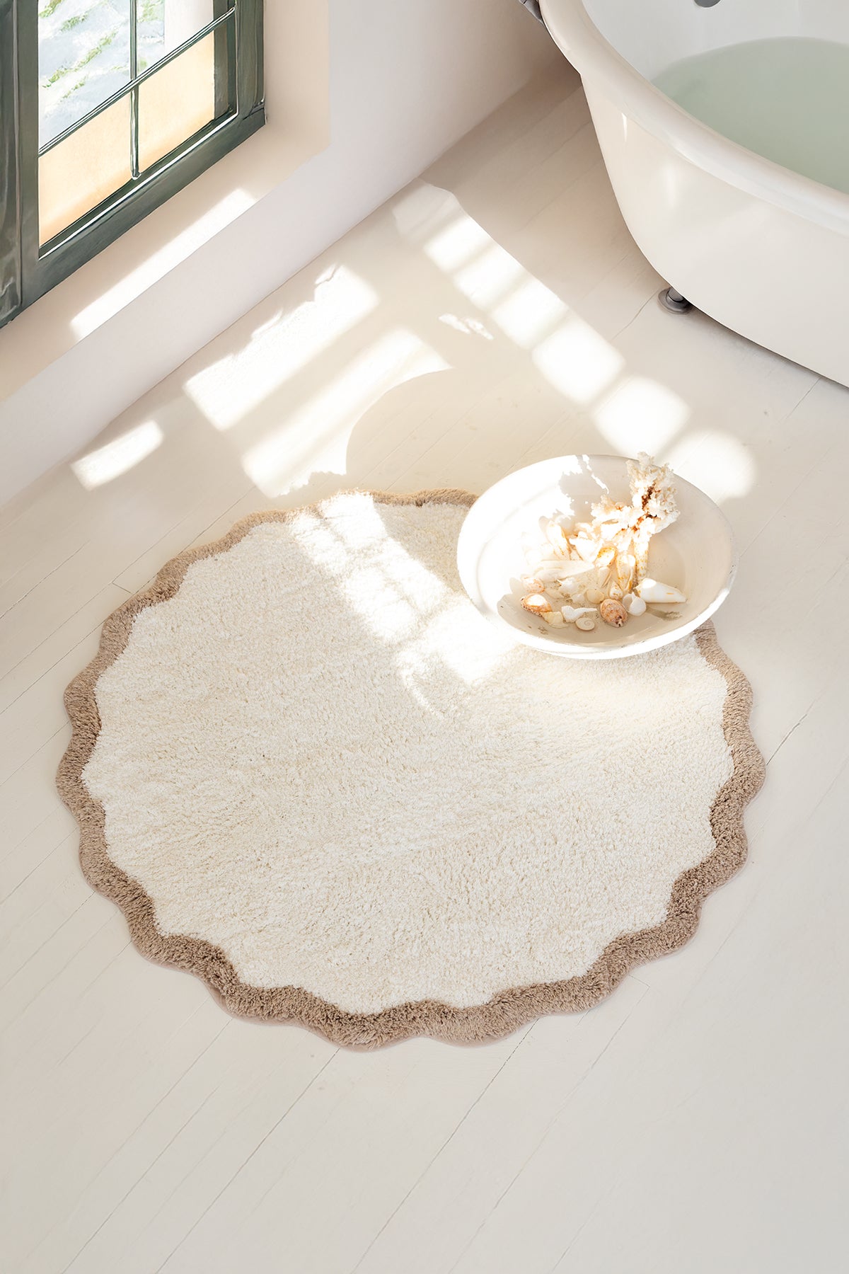 İRYA-Scallop Yuvarlak Banyo Paspası Bambu 90X90 Bej-Paspas-6-roqelvaxirum.shop