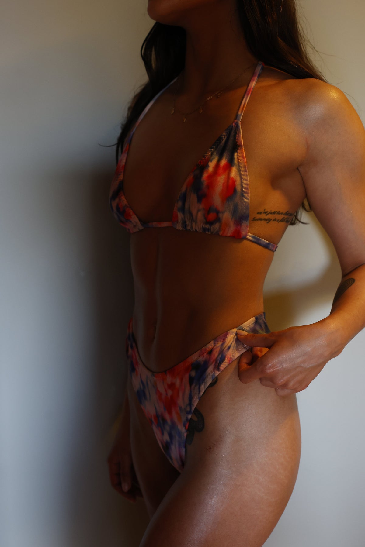 Iamlovein-Each Peach' Thong Bikini Bottom-Bikini Bottom-2-roqelvaxirum.shop
