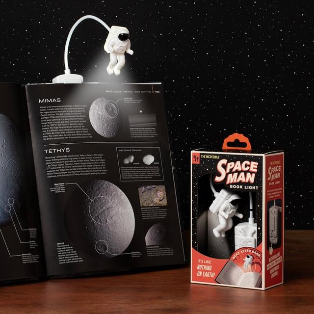 If-İf Işıklı & özel Kutusunda Kitap Ayracı Spaceman-Kitap Ayracı-5-roqelvaxirum.shop