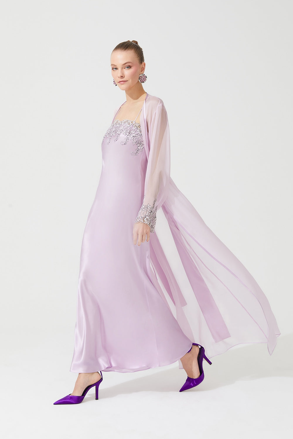 İpek Kıramer-Zen Silk Long Robe Pink-Sabahlık-2-roqelvaxirum.shop