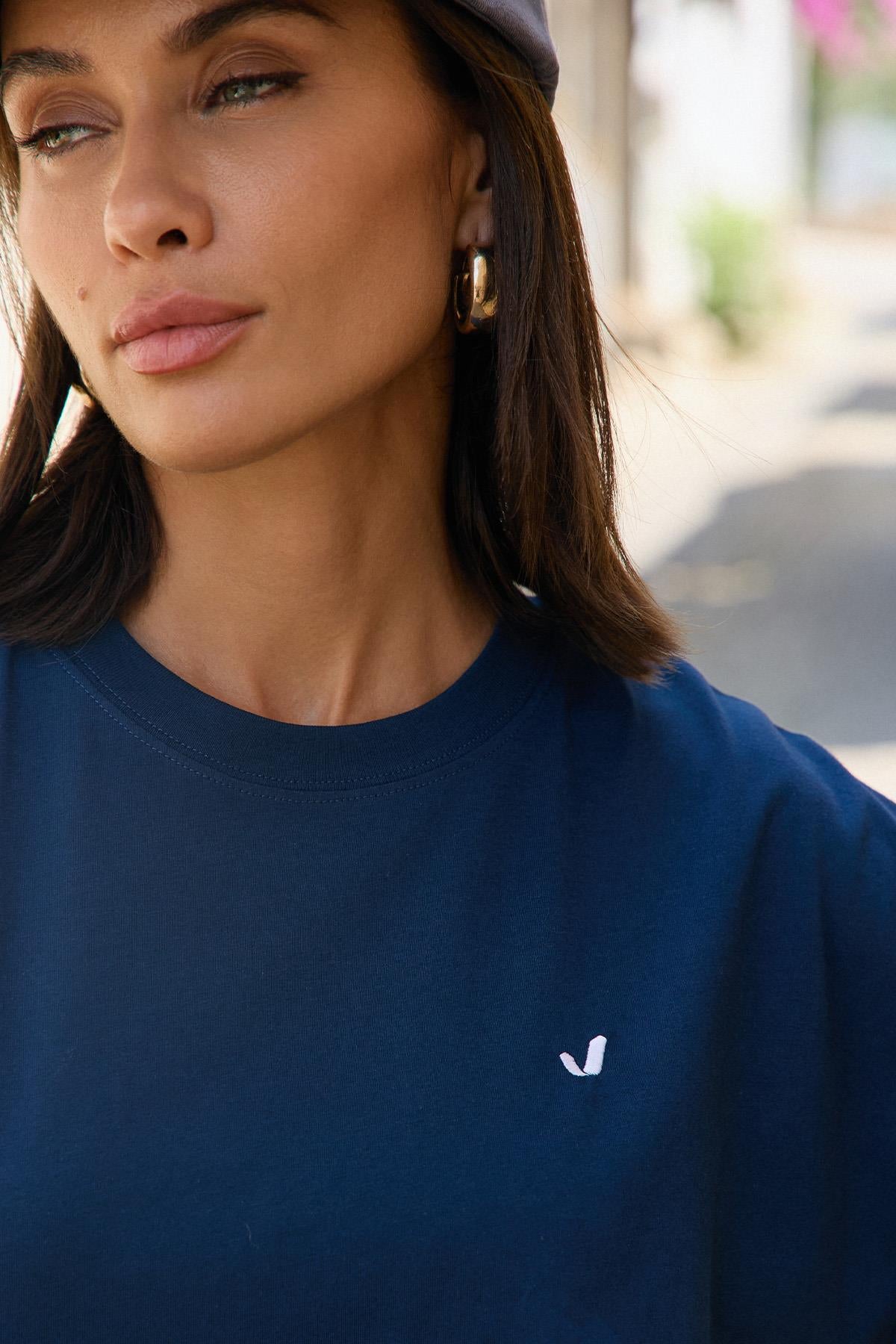 Jerf-Aura Crop T-Shirt-T-Shirts-2-roqelvaxirum.shop