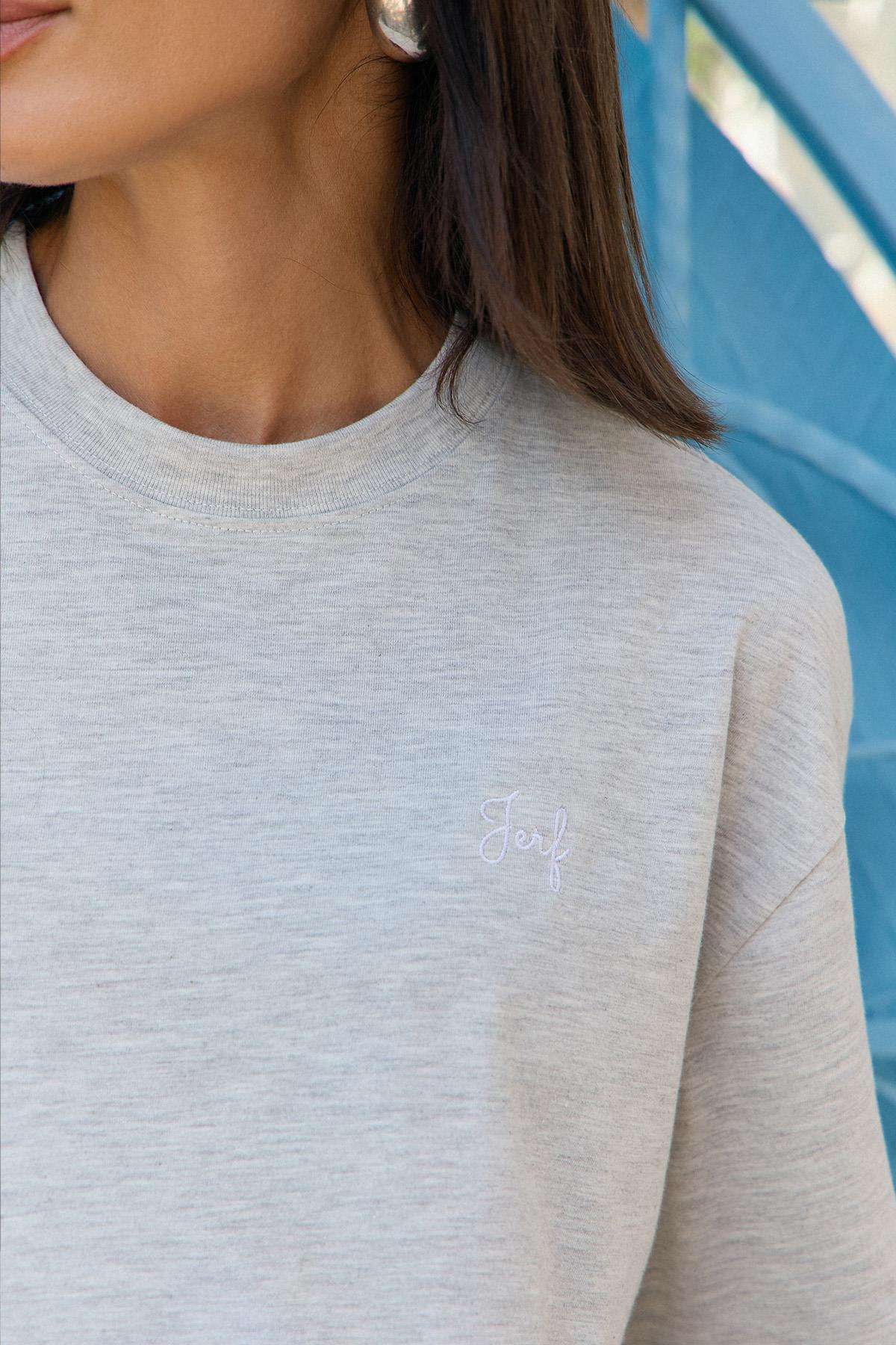 Jerf-Aura Oversize T-Shirt-T-Shirts-3-roqelvaxirum.shop