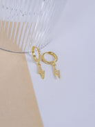Kimolos-SORUNLU - Lightning 925 Ayar Gümüş Zirkon Taşlı şimşek Küpe-Küpe-1-roqelvaxirum.shop