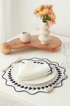 Km Home Collection-2'li Set Lacivert Yaprak İşlemeli Keten Amerikan Servis-Sunum Aksesuarları-1-roqelvaxirum.shop