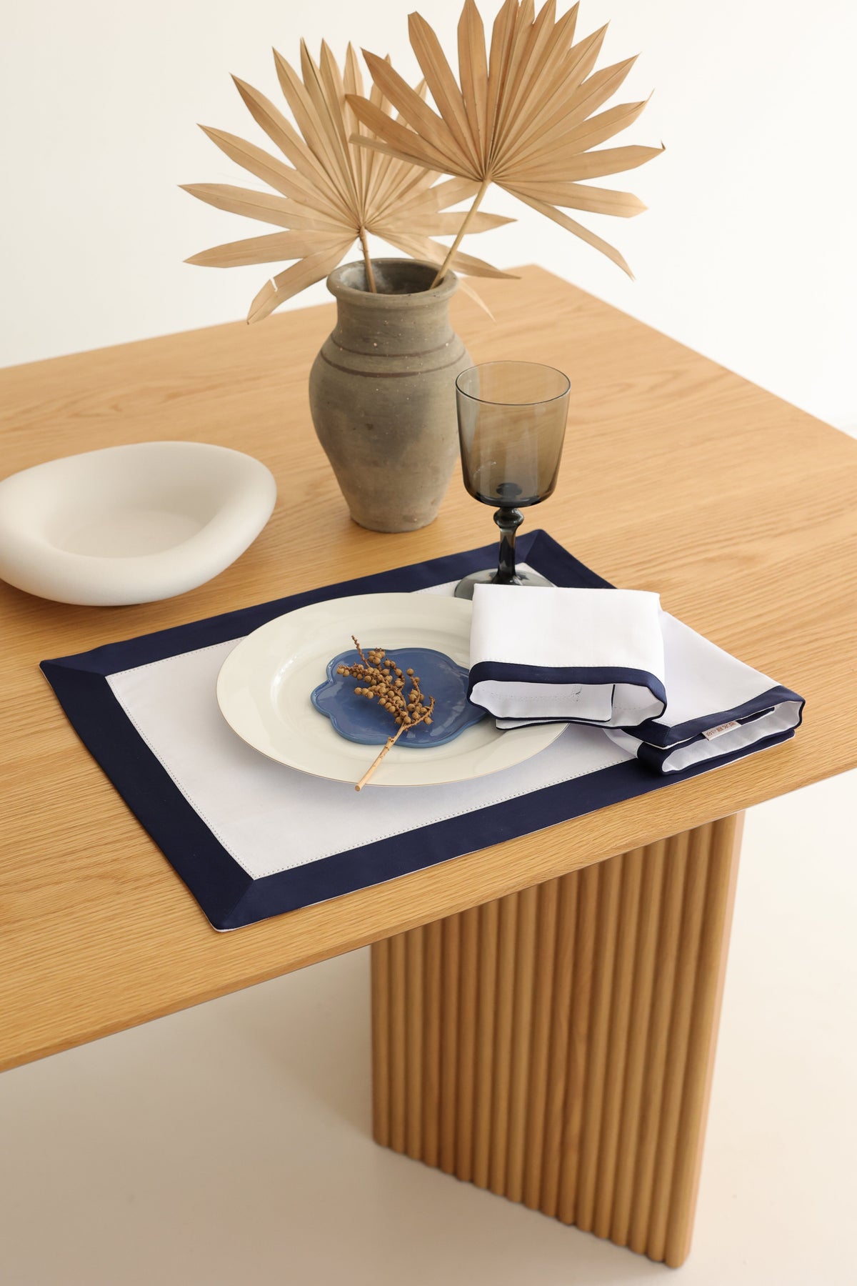Km Home Collection-2'li Set Navy White Peçete-Sunum Aksesuarları-2-roqelvaxirum.shop