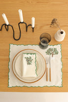 Km Home Collection-2'li Set Zeytin Ağacı İşlemeli Amerikan Servis-Sunum Aksesuarları-1-roqelvaxirum.shop