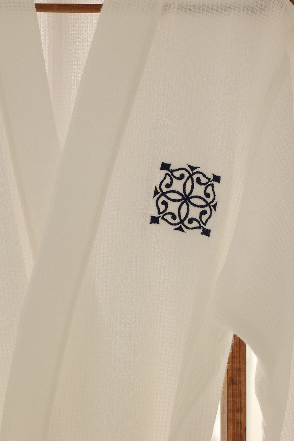 Km Home Collection-Mira Waffle Bornoz-Bornoz-7-roqelvaxirum.shop