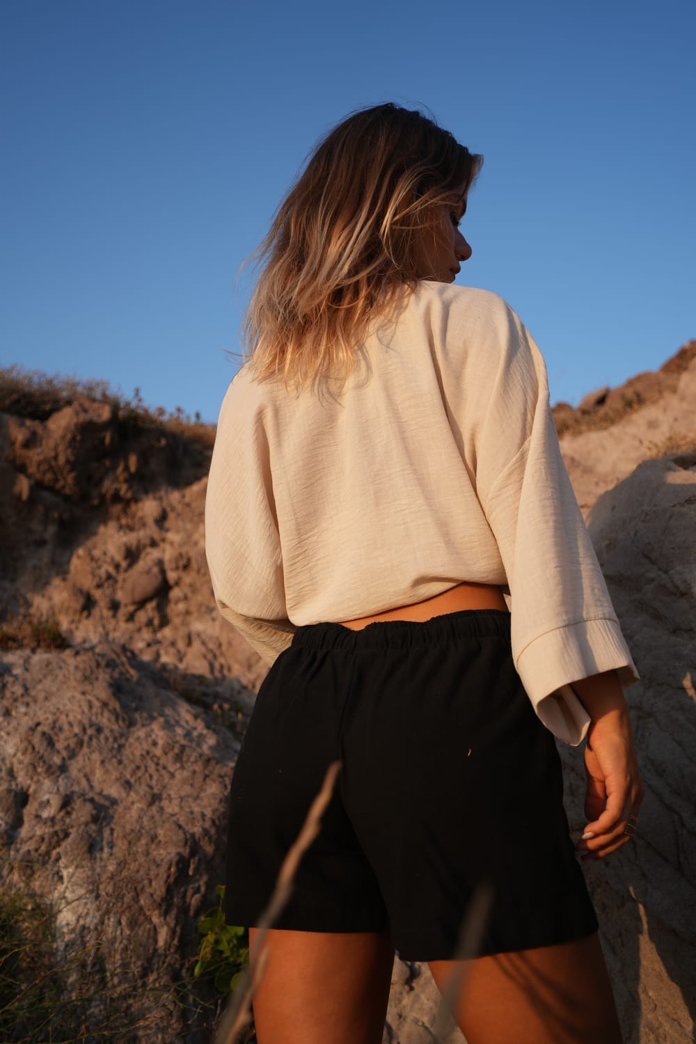 Koi People-%100 Keten Şort-Şort-2-roqelvaxirum.shop