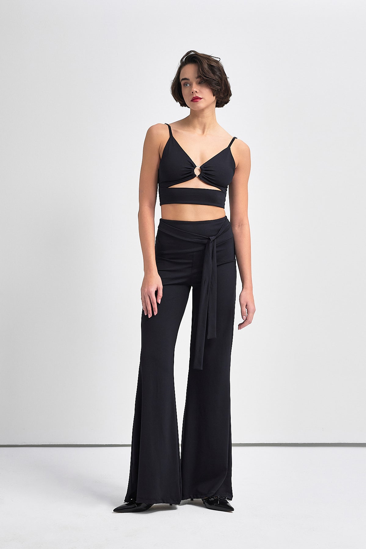 Riva Toka Detaylı Crop Top | Siyah