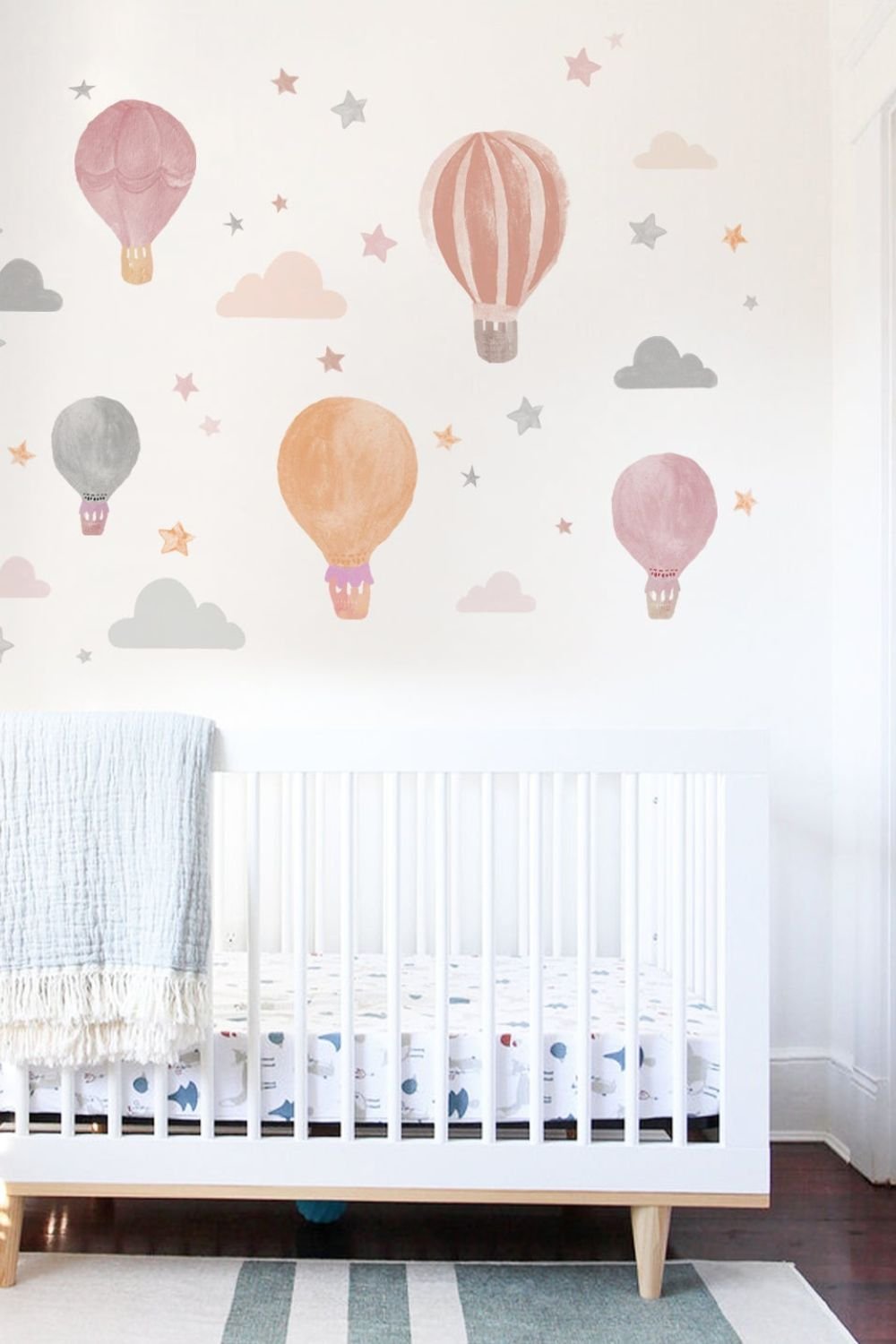 Lil'Gaea-Suluboya Pembe Balon & Yıldız Xl Duvar Etiketi̇-Duvar Dekorları-2-roqelvaxirum.shop