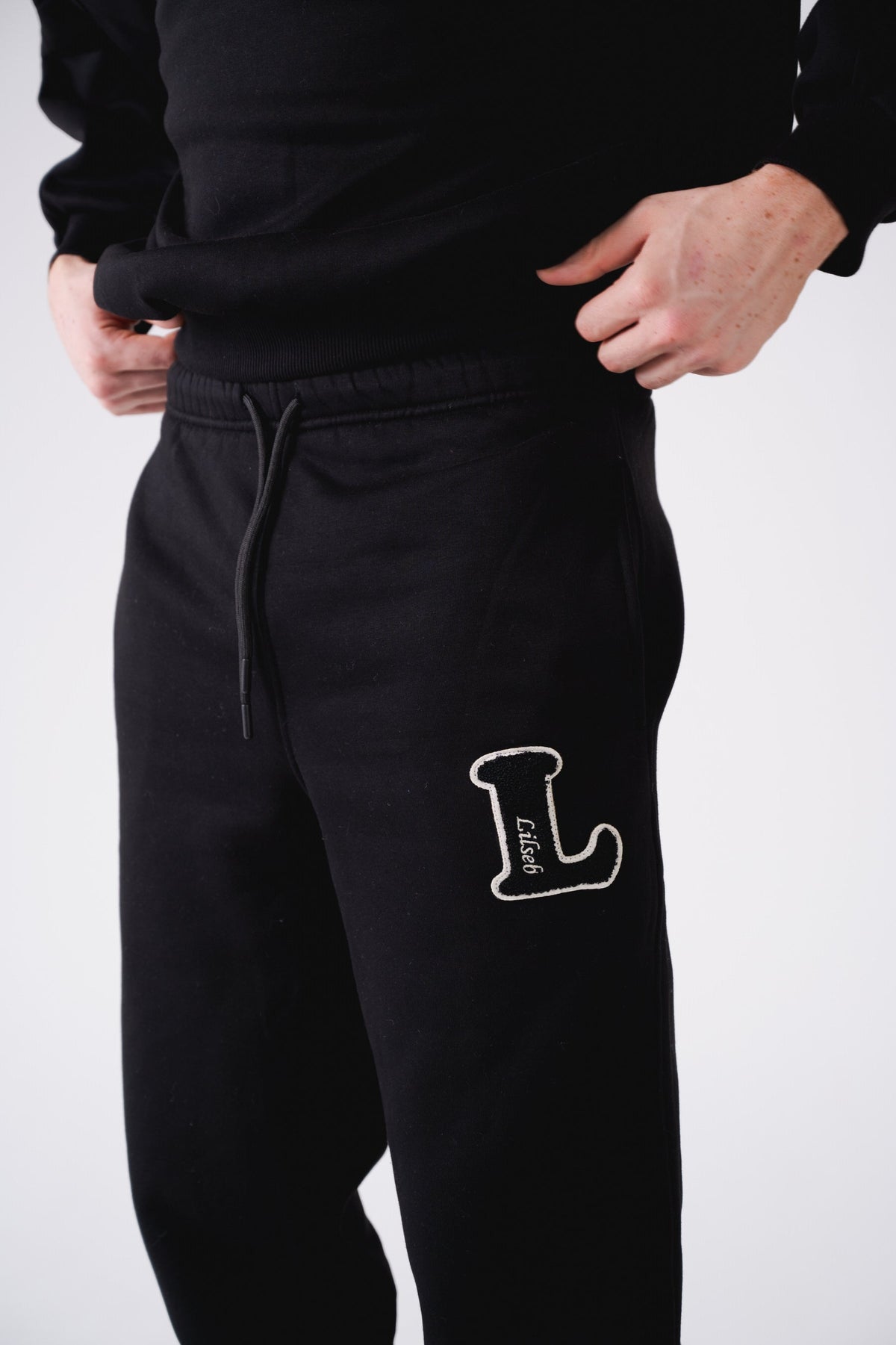 Lilseb-The Noir Jogger-Eşofman-4-roqelvaxirum.shop
